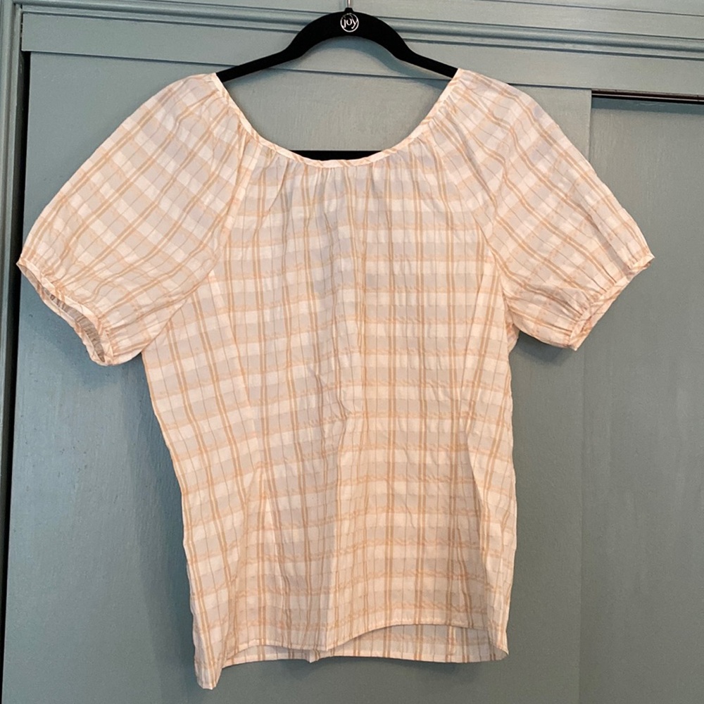 Plaid Peach Women's Top. NWT.